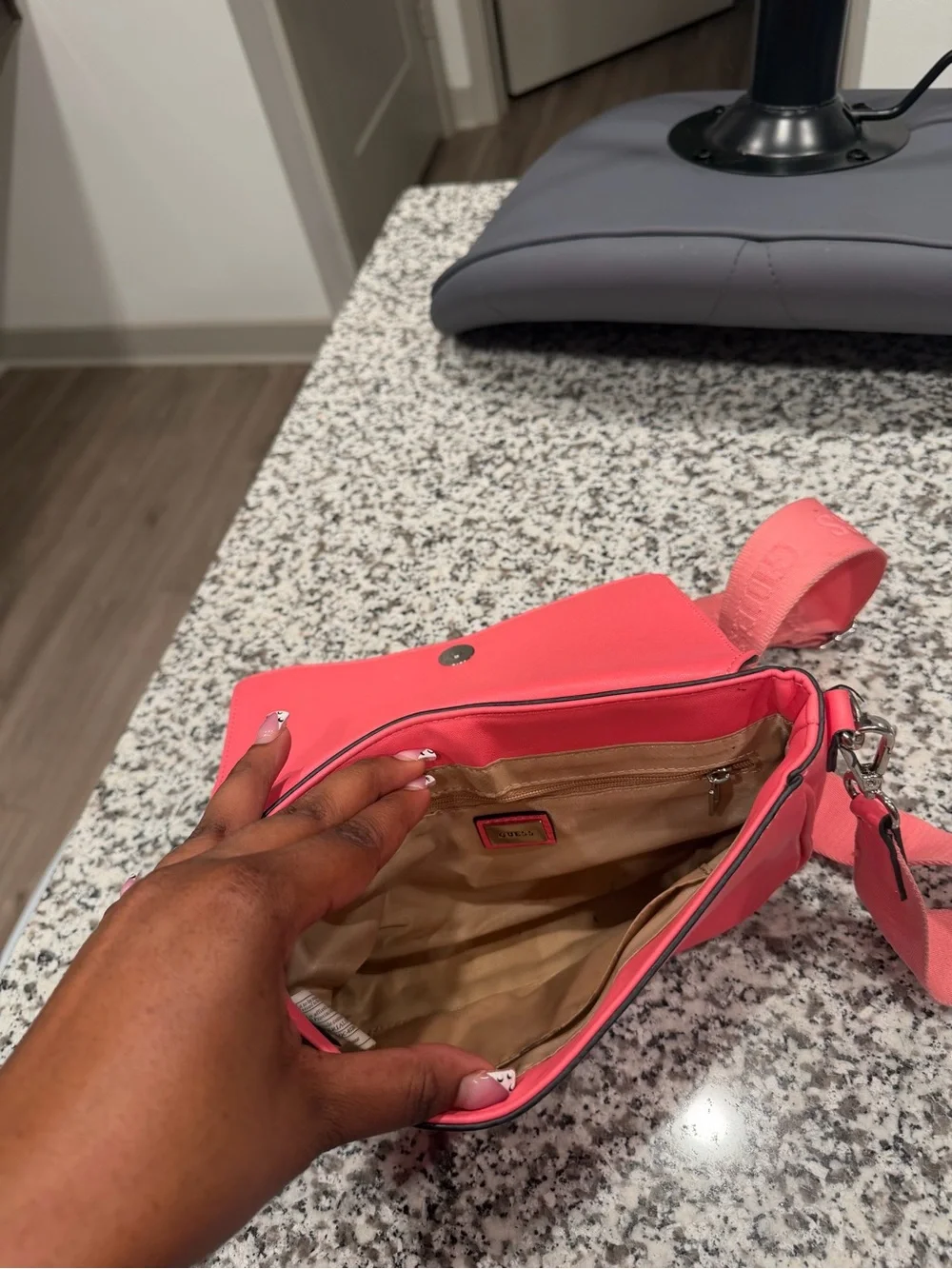 Guess crossbody bag